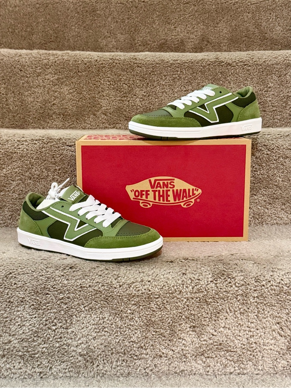 NWT Vans Lowland  CC - Green